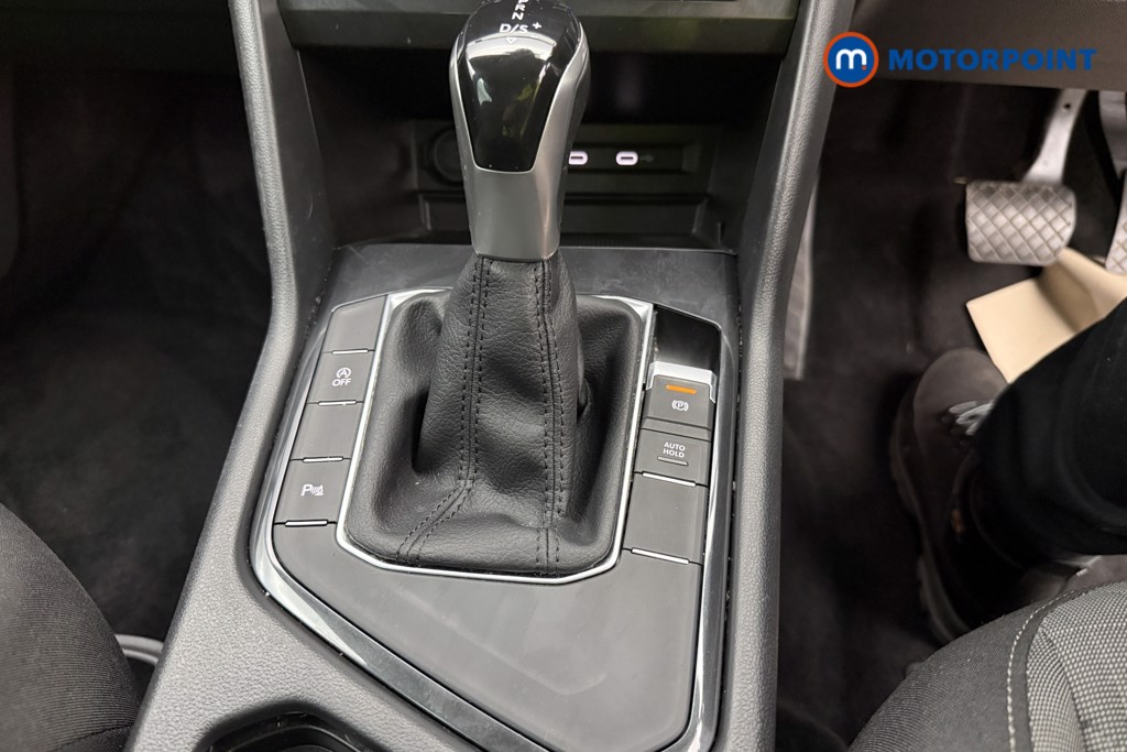 Volkswagen Tiguan Life Automatic Petrol SUV - Stock Number (1655217) - 21st supplementary image