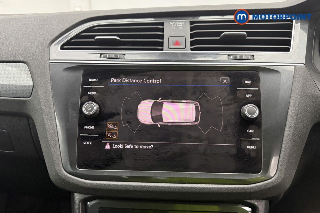 Volkswagen Tiguan Life Automatic Petrol SUV - Stock Number (1655217) - 23rd supplementary image