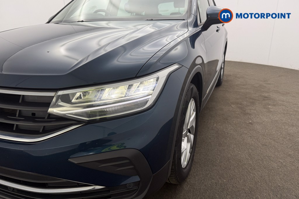 Volkswagen Tiguan Life Automatic Petrol SUV - Stock Number (1655217) - 30th supplementary image