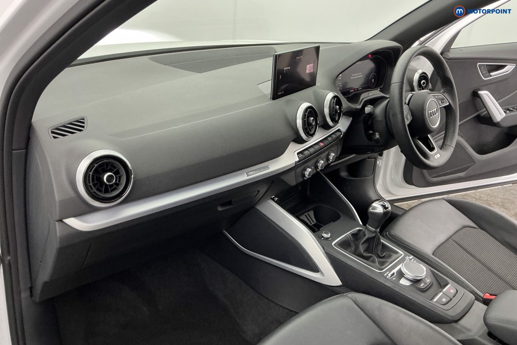 Audi Q2 S Line Manual Petrol SUV - Stock Number (1655237) - 9th supplementary image