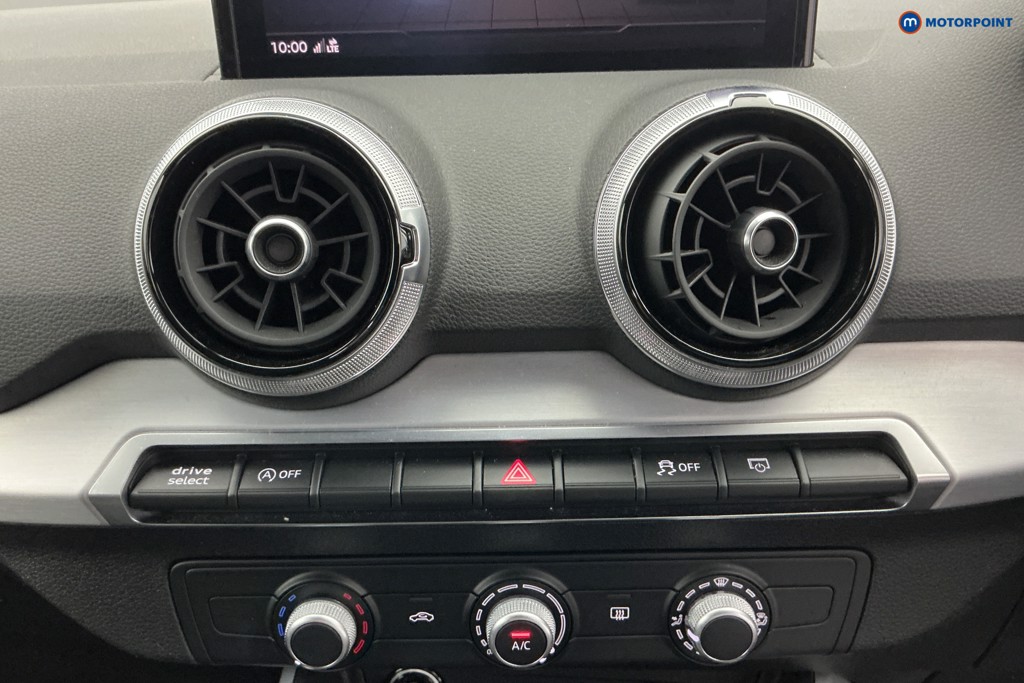 Audi Q2 S Line Manual Petrol SUV - Stock Number (1655237) - 18th supplementary image