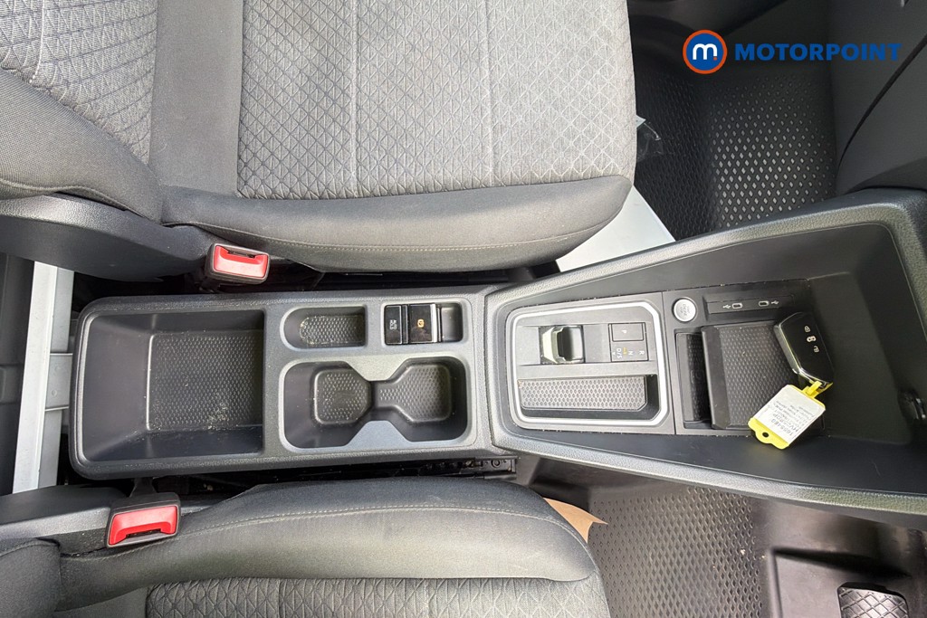 Ford Transit Connect Limited Automatic Petrol Plug-In Hybrid Panel Van - Stock Number (1655486) - 25th supplementary image