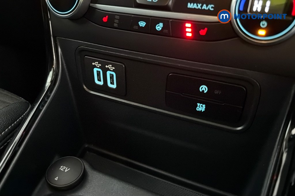 Ford Ecosport Titanium Manual Petrol SUV - Stock Number (1655523) - 17th supplementary image