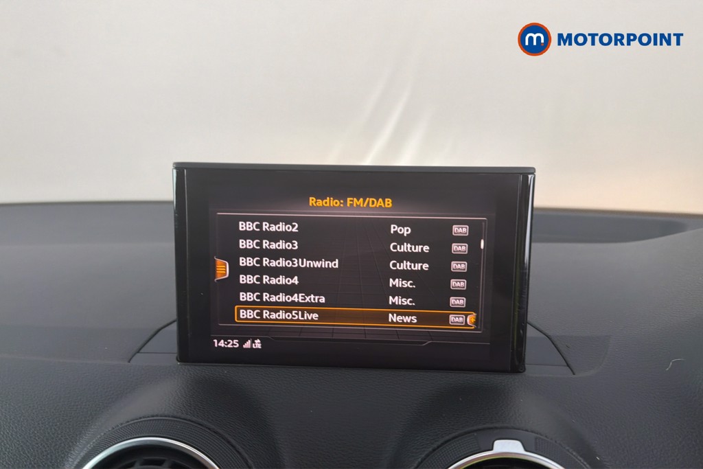 Audi Q2 SE Automatic Petrol SUV - Stock Number (1655654) - 9th supplementary image