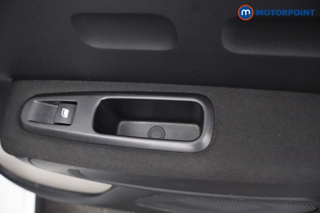Citroen C3 Shine Plus Manual Petrol Hatchback - Stock Number (1655681) - 65th supplementary image