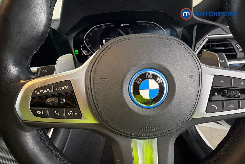 BMW 3 Series M Sport Automatic Petrol Plug-In Hybrid Estate - Stock Number (1655686) - 5th supplementary image