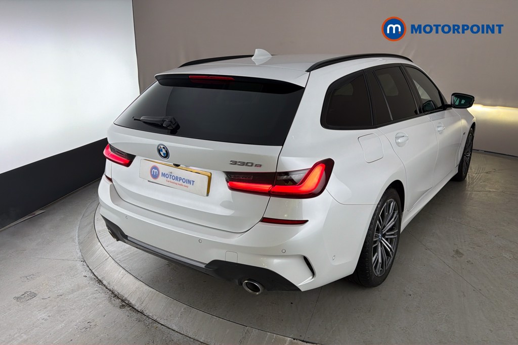 BMW 3 Series M Sport Automatic Petrol Plug-In Hybrid Estate - Stock Number (1655686) - 38th supplementary image
