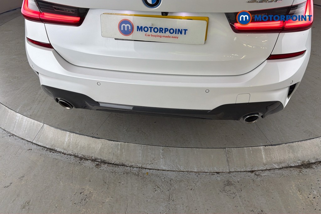 BMW 3 Series M Sport Automatic Petrol Plug-In Hybrid Estate - Stock Number (1655686) - 39th supplementary image