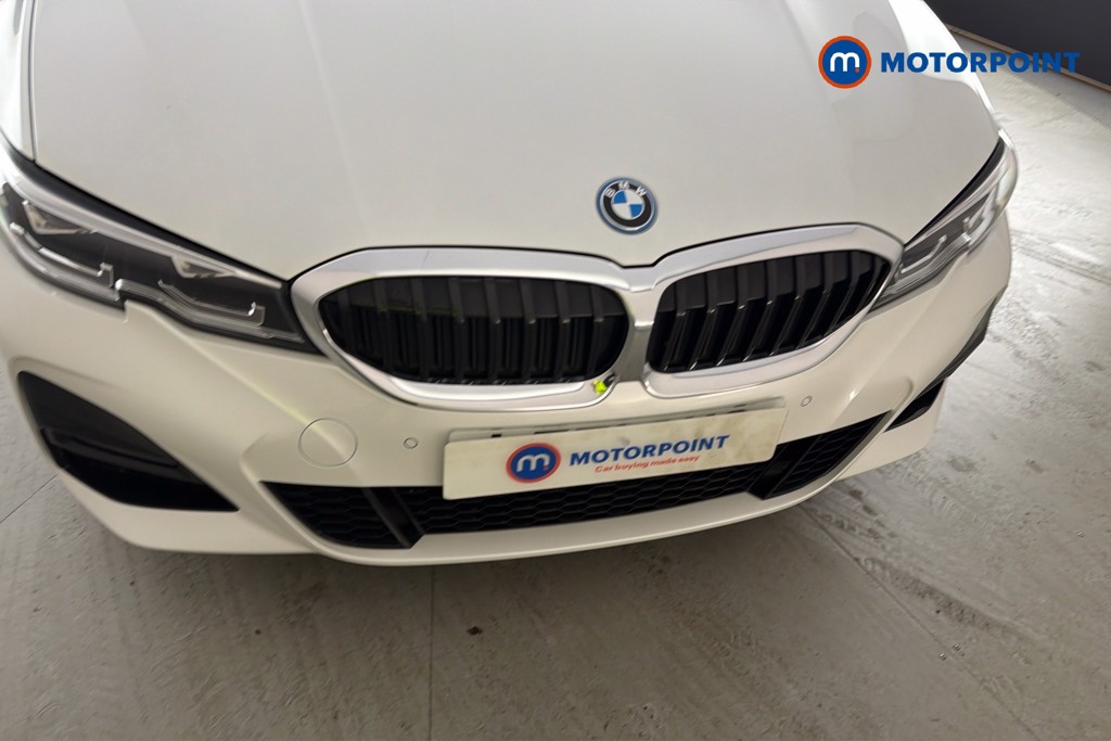 BMW 3 Series M Sport Automatic Petrol Plug-In Hybrid Estate - Stock Number (1655686) - 45th supplementary image