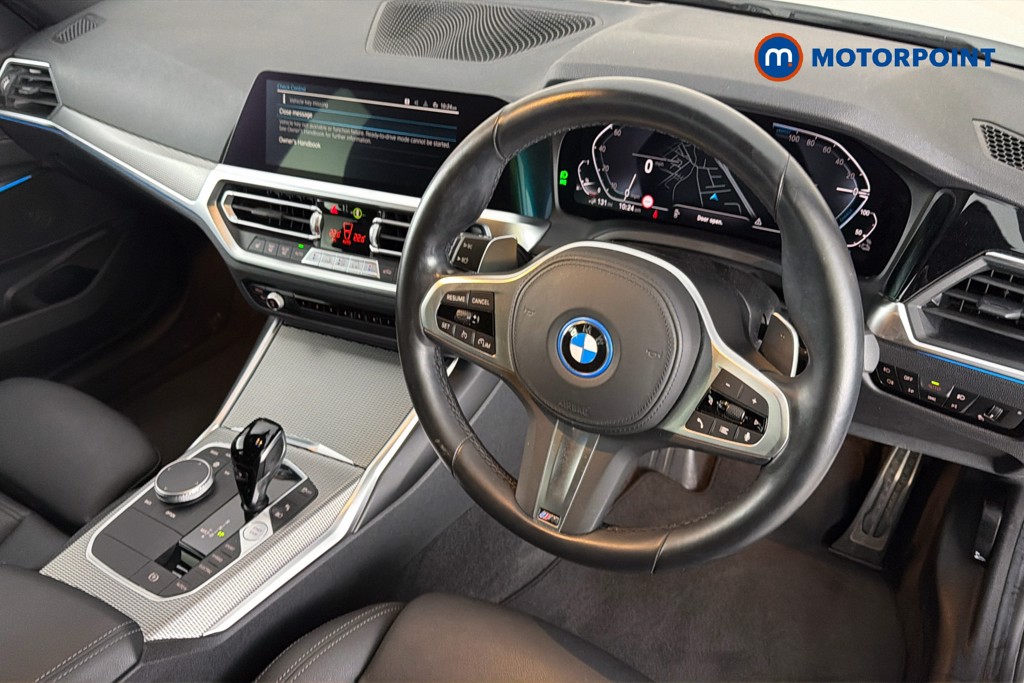 BMW 3 Series M Sport Automatic Petrol Plug-In Hybrid Estate - Stock Number (1655686) - 1st supplementary image