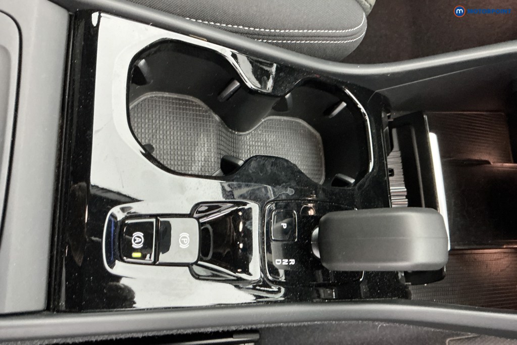 Volvo Xc40 Plus Automatic Petrol SUV - Stock Number (1656114) - 14th supplementary image
