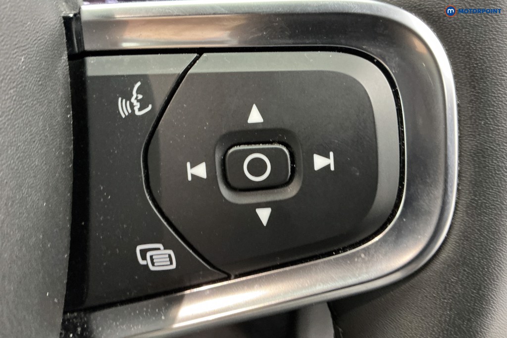Volvo Xc40 Plus Automatic Petrol SUV - Stock Number (1656114) - 20th supplementary image