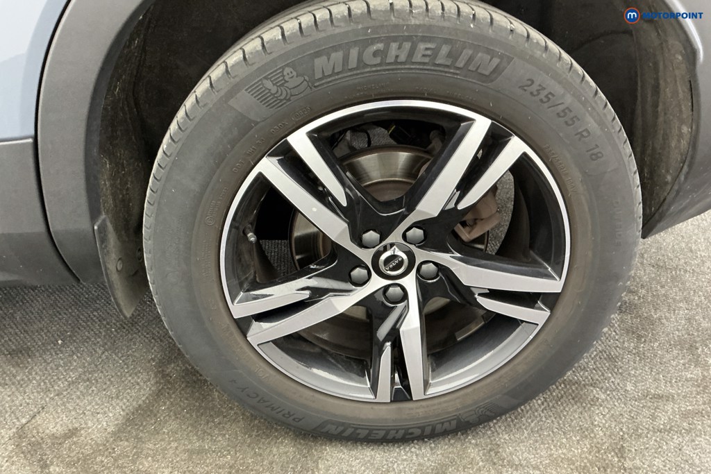 Volvo Xc40 Plus Automatic Petrol SUV - Stock Number (1656114) - 36th supplementary image