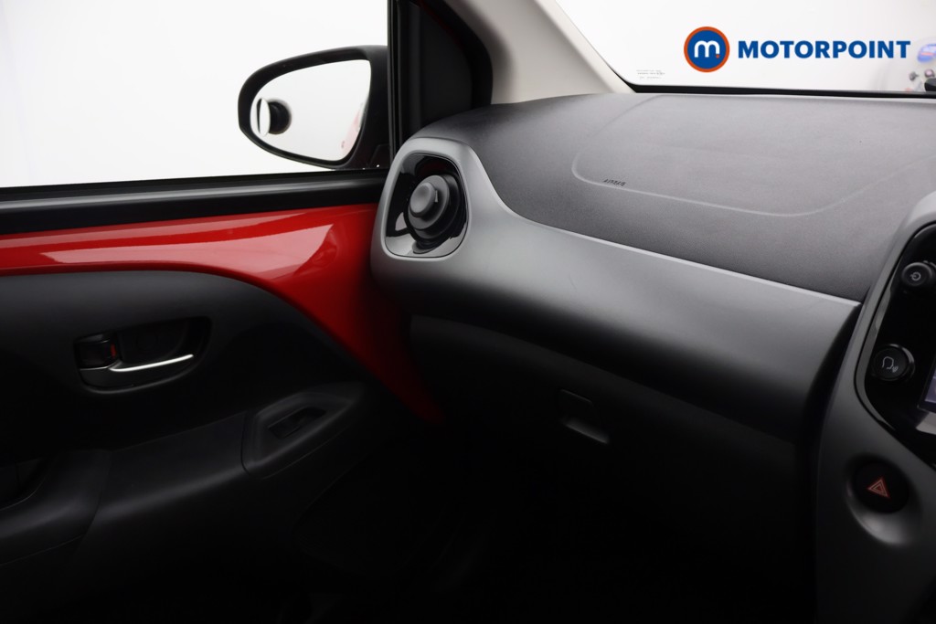 Toyota Aygo X-Play Automatic Petrol Hatchback - Stock Number (1656148) - 10th supplementary image