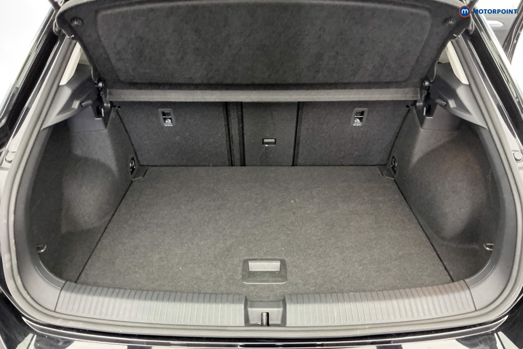 Volkswagen T-Roc Life Automatic Petrol SUV - Stock Number (1656162) - 3rd supplementary image