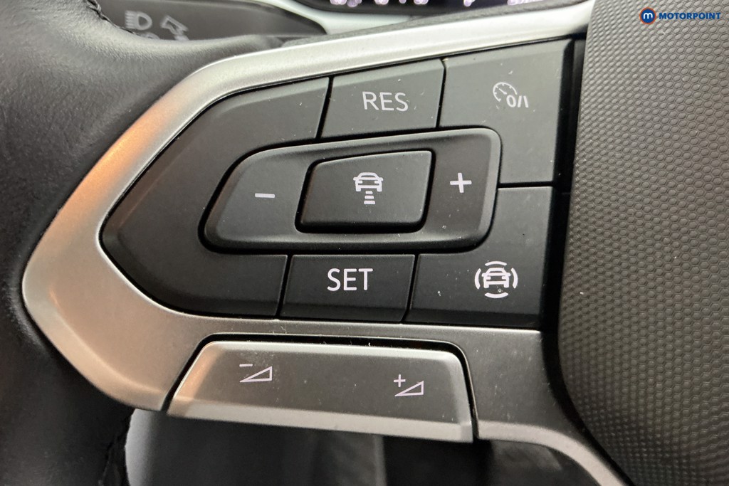 Volkswagen T-Roc Life Automatic Petrol SUV - Stock Number (1656162) - 20th supplementary image