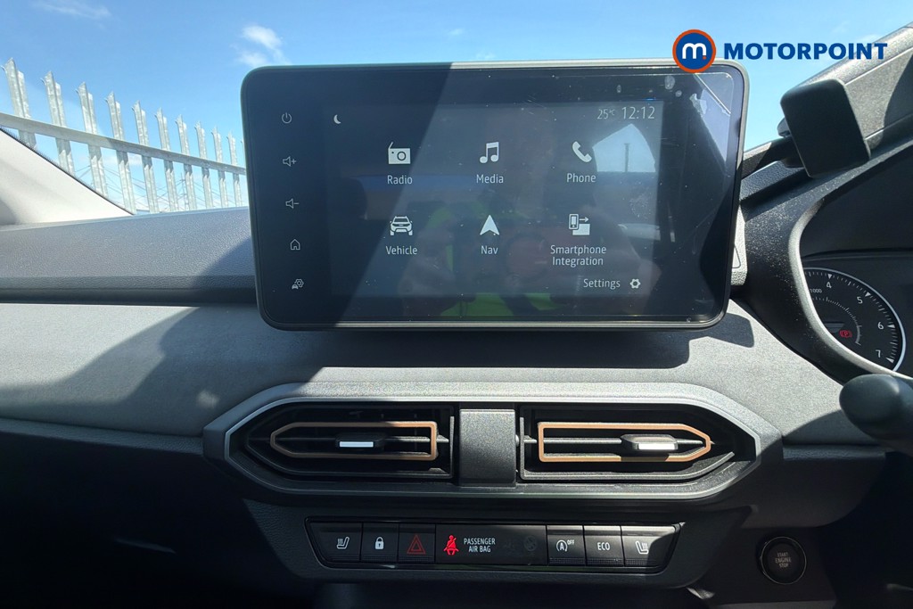 Dacia Sandero Stepway Extreme Manual Petrol Hatchback - Stock Number (1656180) - 20th supplementary image