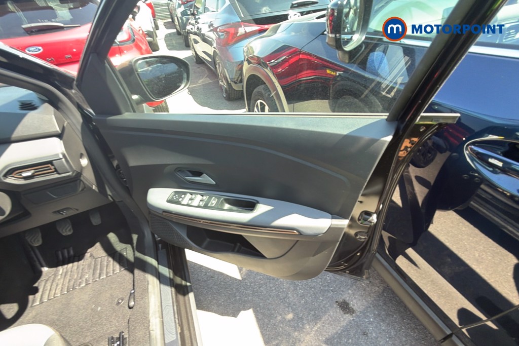 Dacia Sandero Stepway Extreme Manual Petrol Hatchback - Stock Number (1656180) - 37th supplementary image