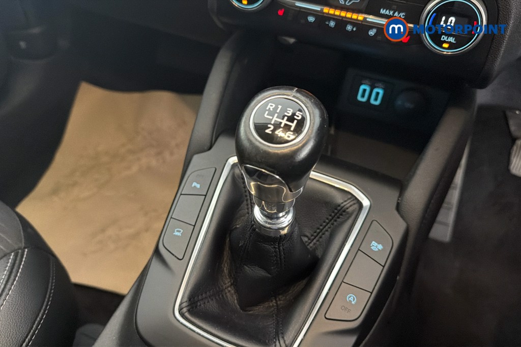 Ford Kuga Titanium Edition Manual Diesel SUV - Stock Number (1656217) - 15th supplementary image