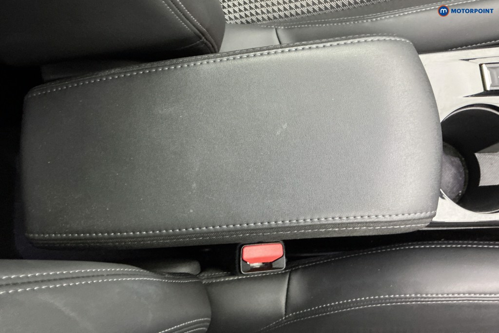 Peugeot 2008 Gt Line Automatic Petrol SUV - Stock Number (1656492) - 13th supplementary image