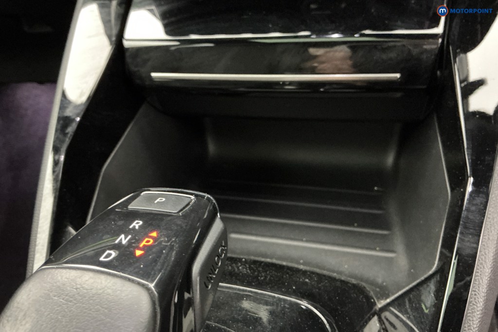 Peugeot 2008 Gt Line Automatic Petrol SUV - Stock Number (1656492) - 16th supplementary image