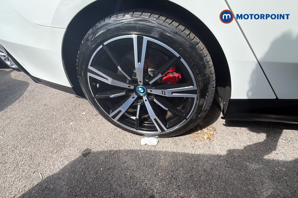BMW I5 M Sport Pro Automatic Electric Saloon - Stock Number (1656513) - 35th supplementary image
