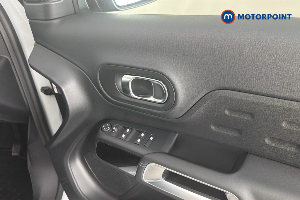 Citroen C5 Aircross Max Edition Automatic Petrol SUV - Stock Number (1656772) - 42nd supplementary image