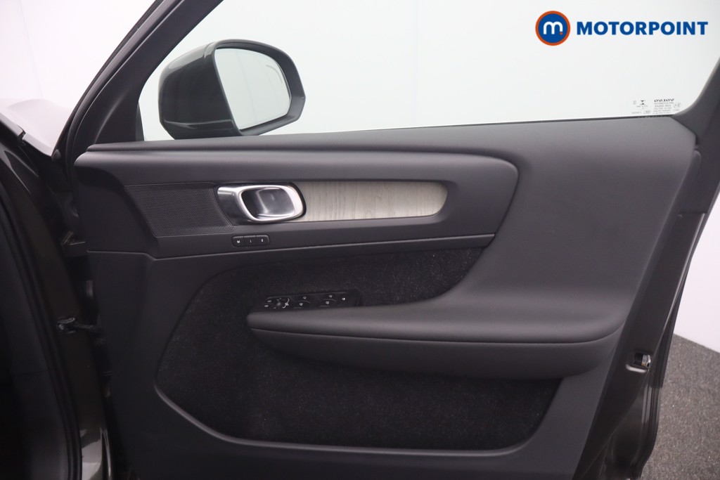 Volvo Xc40 Inscription Pro Automatic Petrol SUV - Stock Number (1656782) - 9th supplementary image