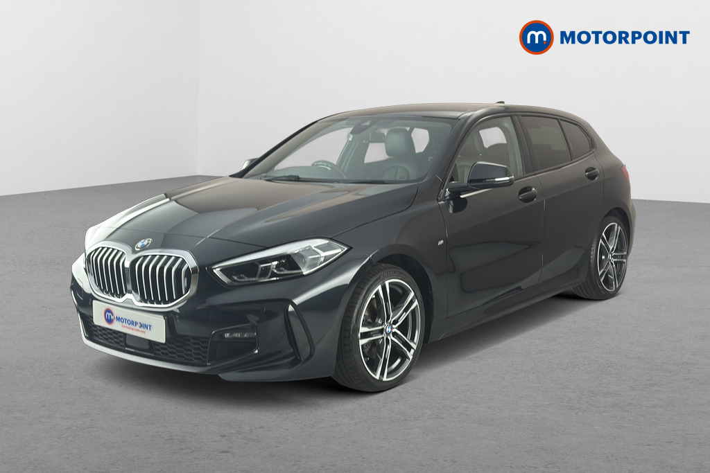 BMW 1 Series M Sport Manual Diesel Hatchback - Stock Number (1657136) - Passenger side front corner