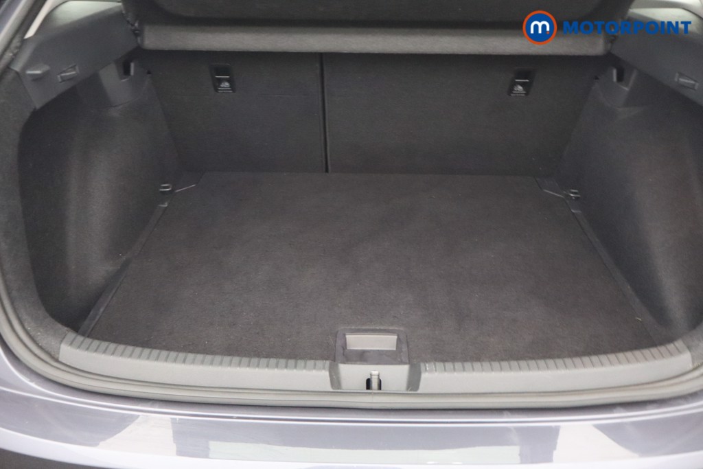Volkswagen Taigo Life Manual Petrol SUV - Stock Number (1657346) - 4th supplementary image