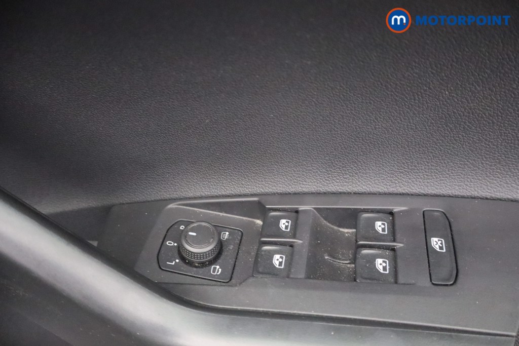 Volkswagen Taigo Life Manual Petrol SUV - Stock Number (1657346) - 10th supplementary image