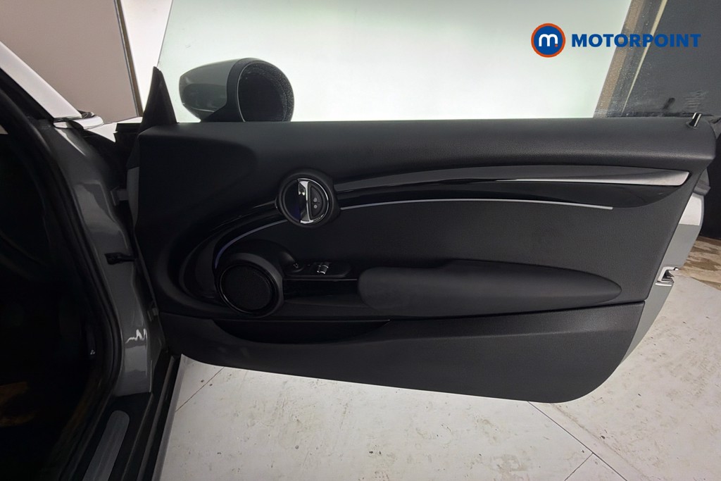 Mini Hatchback One Classic Manual Petrol Hatchback - Stock Number (1657629) - 19th supplementary image
