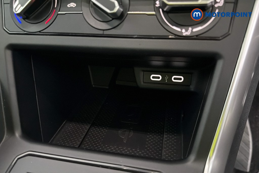 Volkswagen Taigo Life Manual Petrol SUV - Stock Number (1657734) - 17th supplementary image