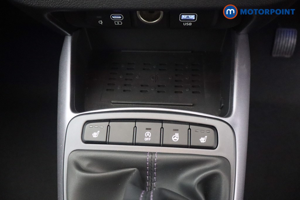 Hyundai I10 Premium Manual Petrol Hatchback - Stock Number (1657901) - 15th supplementary image