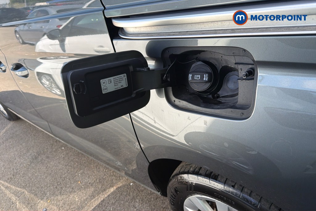 Ford Transit Connect Limited Automatic Petrol Plug-In Hybrid Panel Van - Stock Number (1657945) - 33rd supplementary image