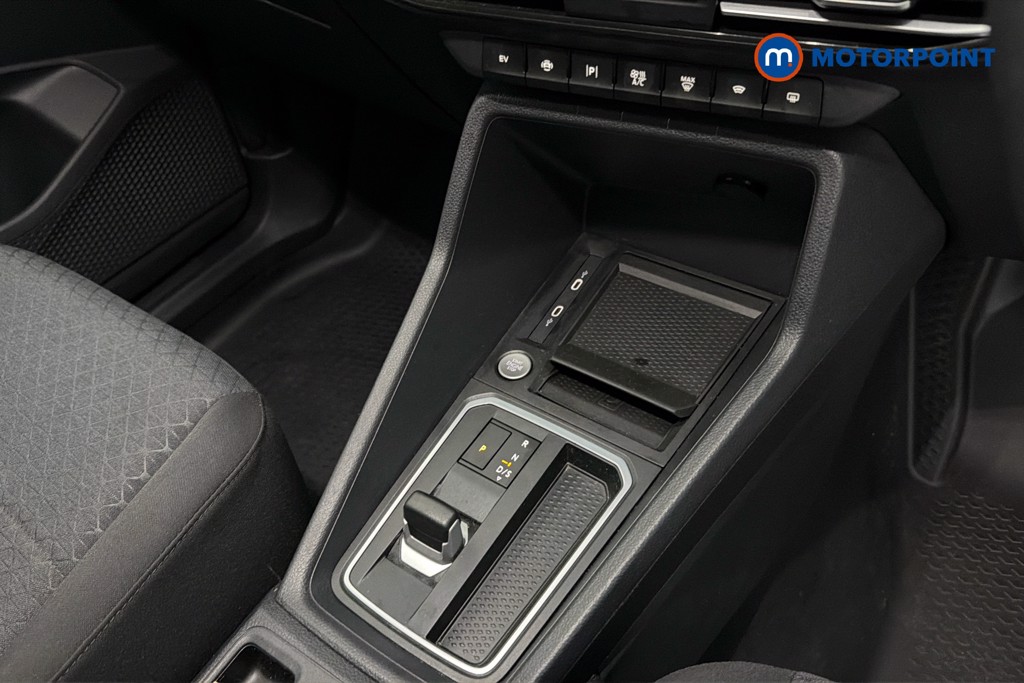 Ford Transit Connect Limited Automatic Petrol Plug-In Hybrid Panel Van - Stock Number (1657946) - 15th supplementary image