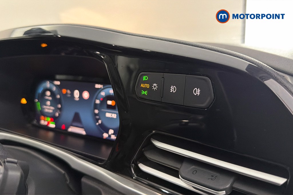 Ford Transit Connect Limited Automatic Petrol Plug-In Hybrid Panel Van - Stock Number (1657946) - 18th supplementary image