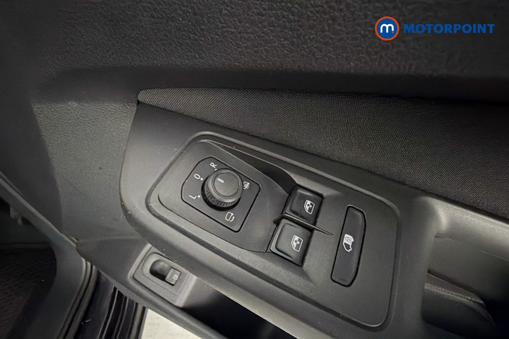 Ford Transit Connect Limited Automatic Petrol Plug-In Hybrid Panel Van - Stock Number (1657946) - 20th supplementary image