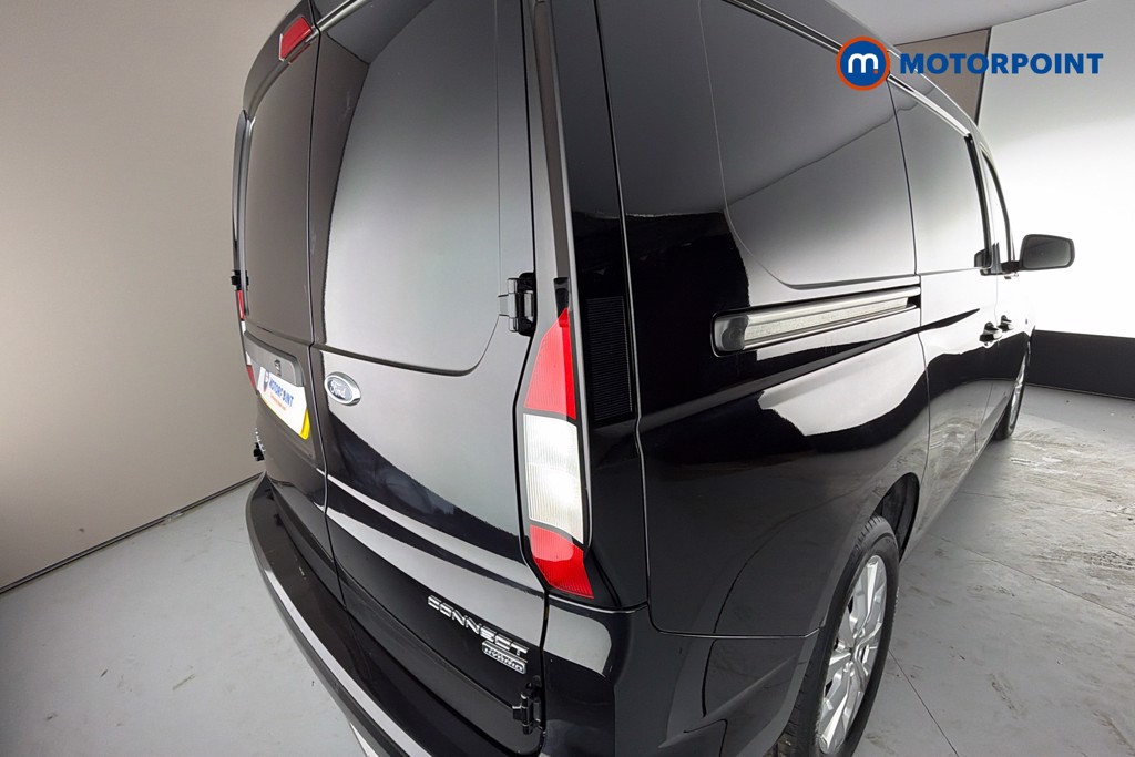 Ford Transit Connect Limited Automatic Petrol Plug-In Hybrid Panel Van - Stock Number (1657946) - 38th supplementary image
