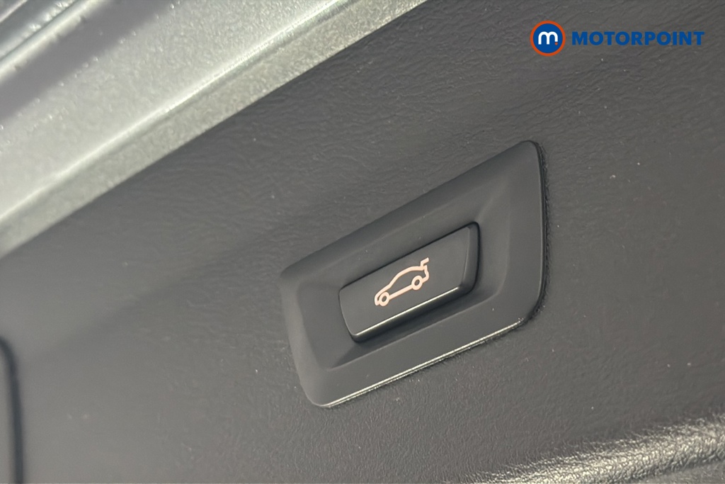 BMW X1 Xline Automatic Petrol SUV - Stock Number (1657986) - 35th supplementary image