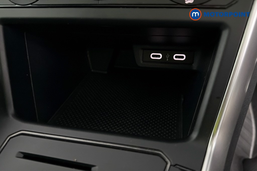 Volkswagen Polo Life Manual Petrol Hatchback - Stock Number (1657998) - 17th supplementary image