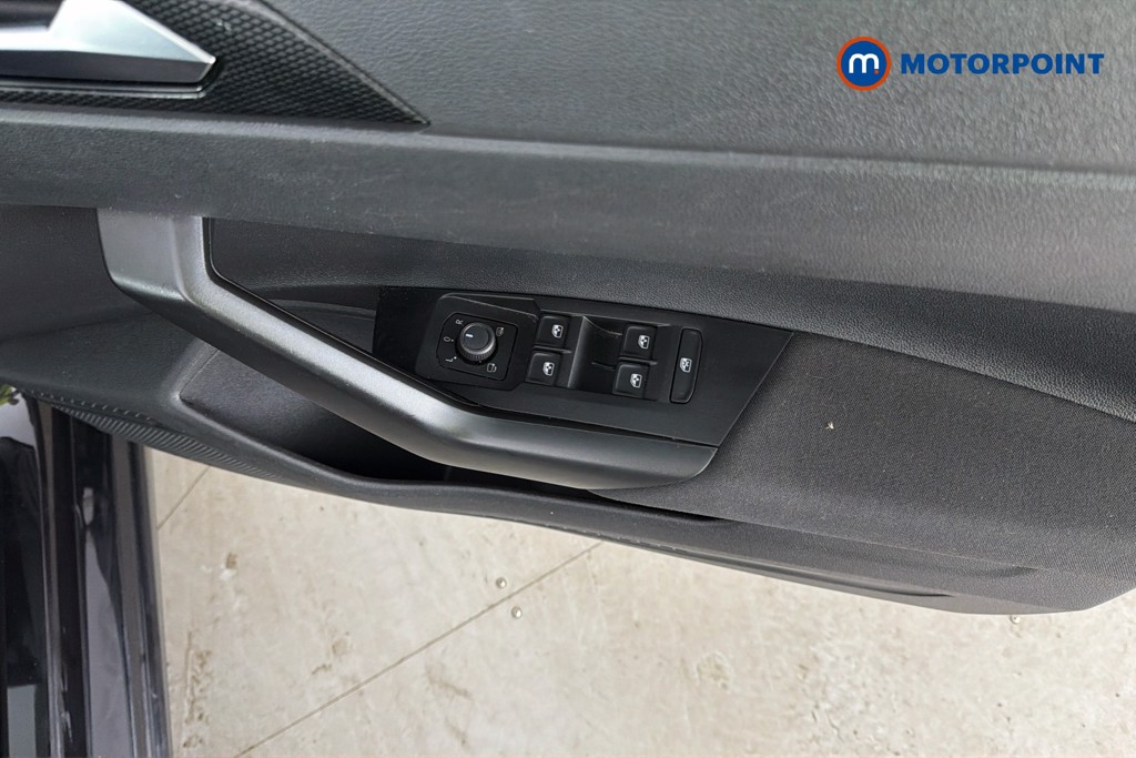 Volkswagen Polo Life Manual Petrol Hatchback - Stock Number (1657998) - 20th supplementary image