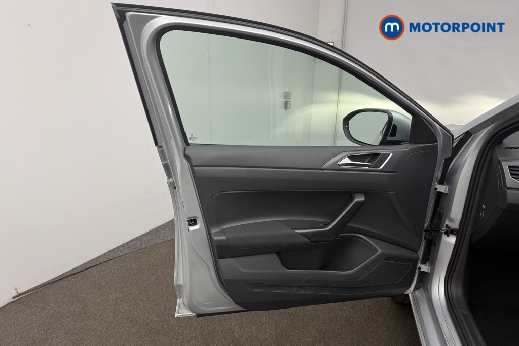 Volkswagen Taigo R-Line Automatic Petrol SUV - Stock Number (1658010) - 3rd supplementary image