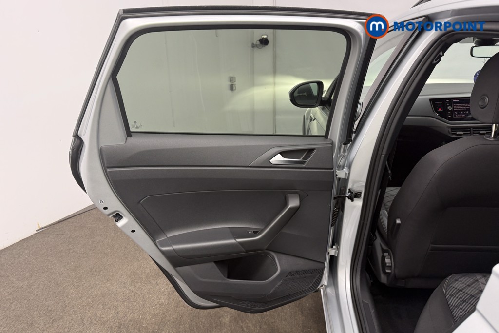 Volkswagen Taigo R-Line Automatic Petrol SUV - Stock Number (1658010) - 6th supplementary image