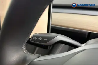 Tesla Model Y Long Range Automatic Electric SUV - Stock Number (1658038) - 5th supplementary image