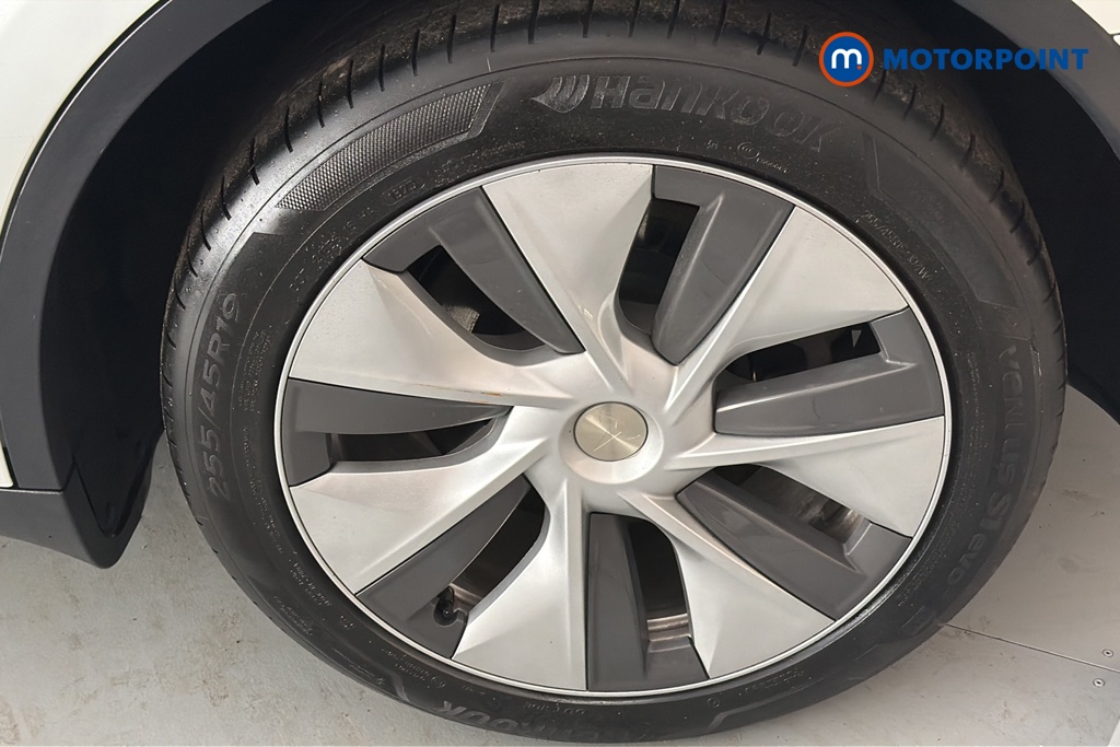 Tesla Model Y Long Range Automatic Electric SUV - Stock Number (1658038) - 45th supplementary image
