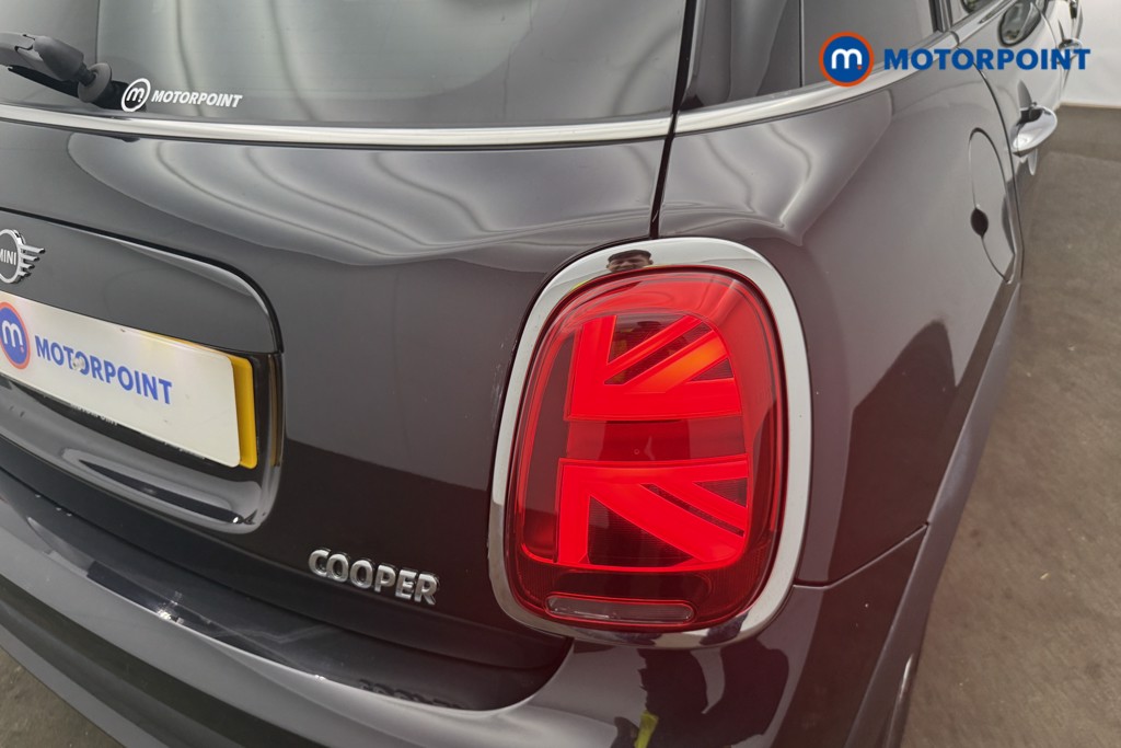 Mini Hatchback Cooper Classic Automatic Petrol Hatchback - Stock Number (1658172) - 8th supplementary image