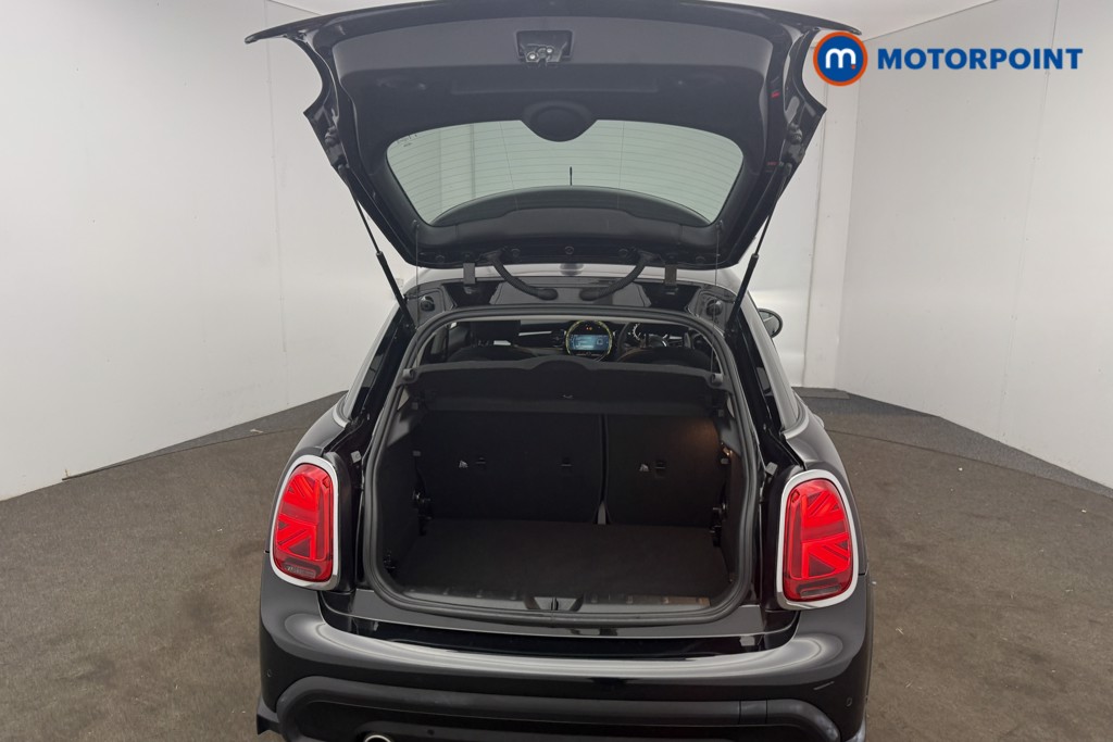 Mini Hatchback Cooper Classic Automatic Petrol Hatchback - Stock Number (1658172) - 9th supplementary image