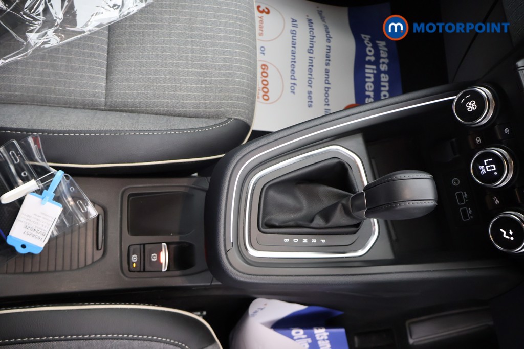 Renault Clio Techno Automatic Petrol-Electric Hybrid Hatchback - Stock Number (1658257) - 13th supplementary image