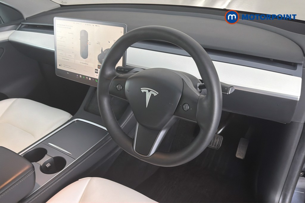 Tesla Model Y Long Range Automatic Electric SUV - Stock Number (1658313) - 1st supplementary image